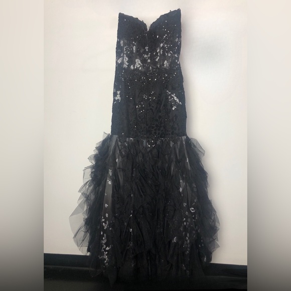 Jovani black/Silver size 8 - Picture 4 of 4